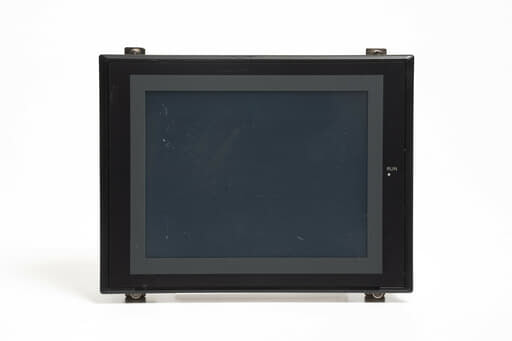 オムロン タッチパネル NS8-TV00B-V1 (04年製)