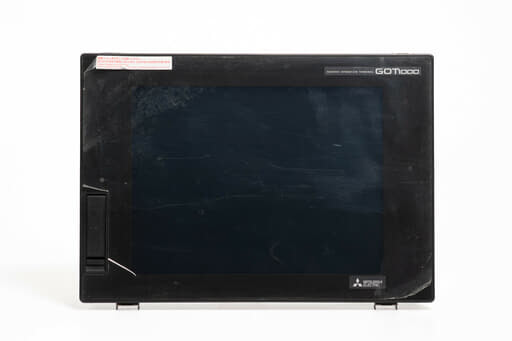 三菱 グラフィックオペレーションターミナル GT1675-VNBA (18年製)