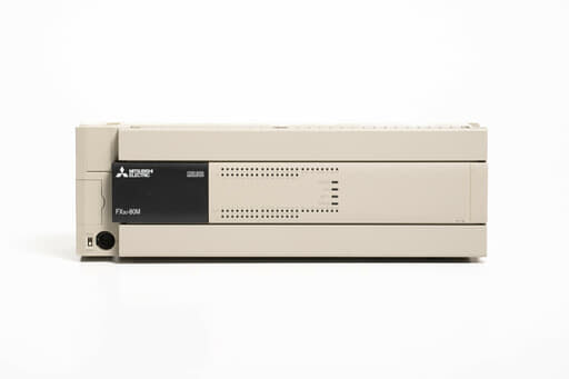 三菱 基本ユニット FX3U-80MT/ES (18年製・欠けあり)