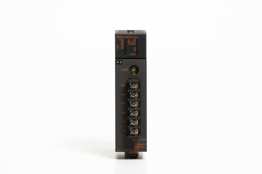 三菱 MELSECNET/MINI-S3マスタユニット A1SJ71PT32-S3 (96年製)