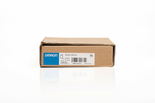 オムロン I/O接続ケーブル CS1W-CN713 (11年製)