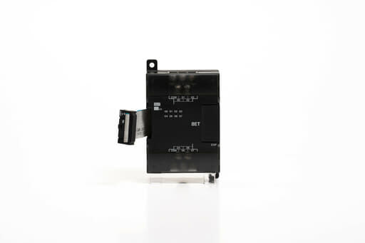 オムロン 出力ユニット CP1W-8ET (10年製)