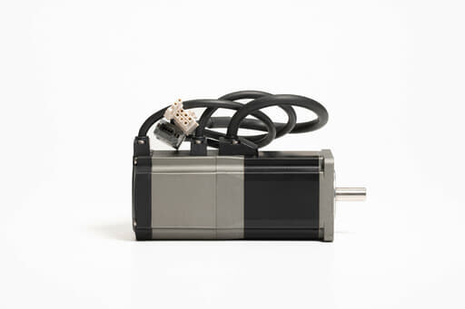 オリエンタルモーター ステッピングモーター AZM69M1C (18年製)