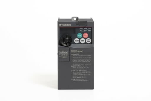 三菱 インバータ FR-E720-0.75K (通電時間58065h)