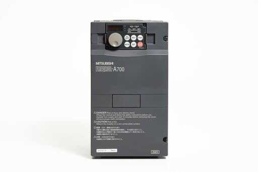 三菱 インバータ FR-A720-3.7K (通電時間2h)