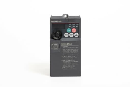 三菱 インバータ FR-E720-0.75K (通電時間59254h)