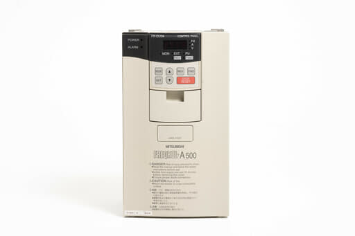 三菱 インバータ FR-A520-1.5K