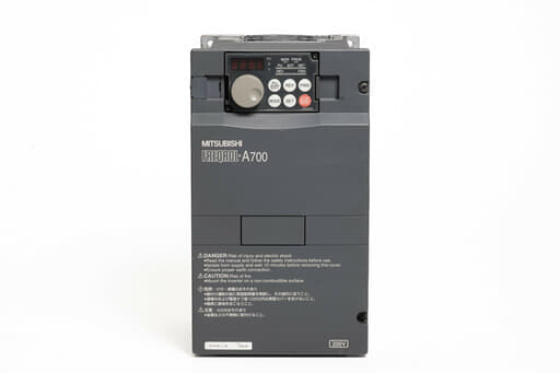 三菱 インバータ FR-A720-1.5K (通電時間132678h)
