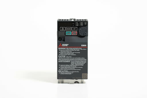 三菱 インバータ FR-E820-0.4K-1 (通電時間5h)