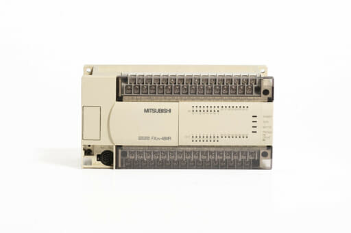 三菱 基本ユニット FX2N-48MR (08年製・欠け)