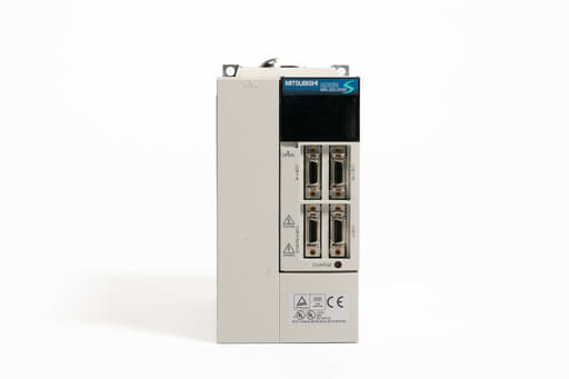 三菱 ACサーボアンプ MR-J2S-200B (電源ON累積時間35293h)