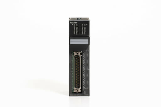 三菱 入力ユニット A1SX81 (13年製)