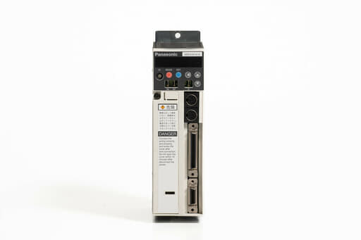 Panasonic MINAS Aシリーズ サーボアンプ MSDA3A1A1A (04年製)