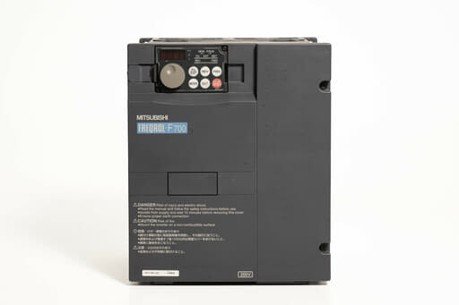 三菱 インバータ FR-F720-11K (通電時間133008h)