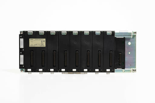 オムロン ベースユニット C200HW-BI081-V1 (00年製)