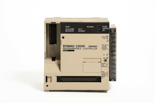 オムロン CPUユニット C200H-CPU21 (05年製・欠け)