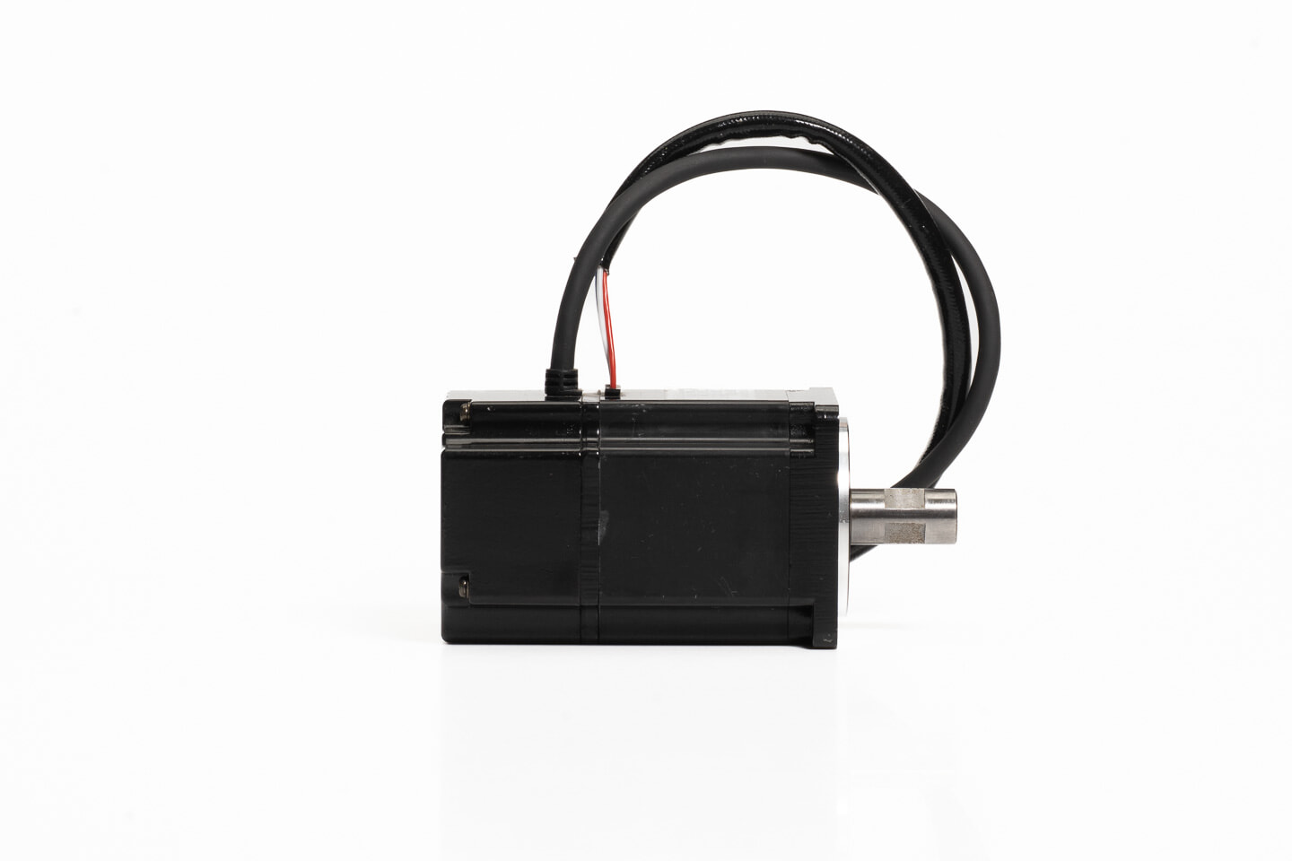 安川電機 ACサーボモータ SGM-02B312 (シャフト追加工)