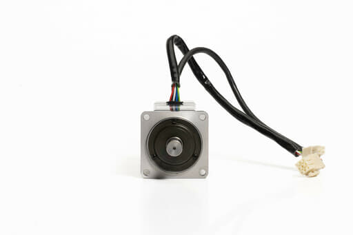 YASKAWA ACサーボモーター SGME-04AF12 安川電機 サーボモータ SGM-04A312 | 保守部品.com