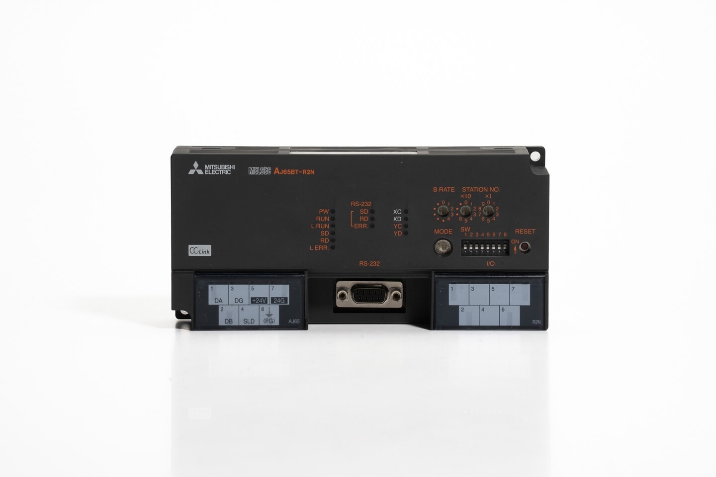 三菱 インタフェースユニット AJ65BT-R2N (17年製)