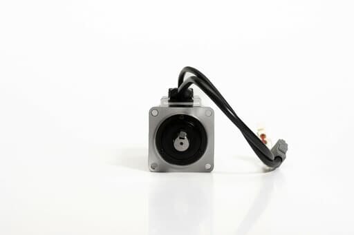 安川電機 ACサーボモータ SGMAH-04AAA41 (14年製) | 保守部品.com