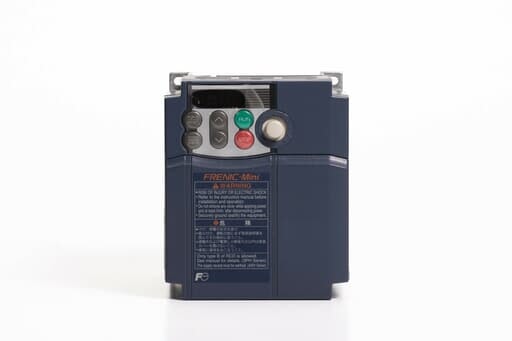 富士電機 インバータ FRN2.2C1S-2J (累積運転時間64540h)