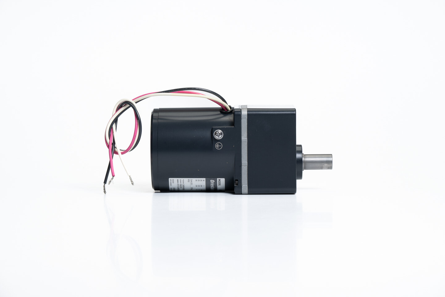 オリエンタルモーター インダクションモーター 4IK25SW-180 (23年製)