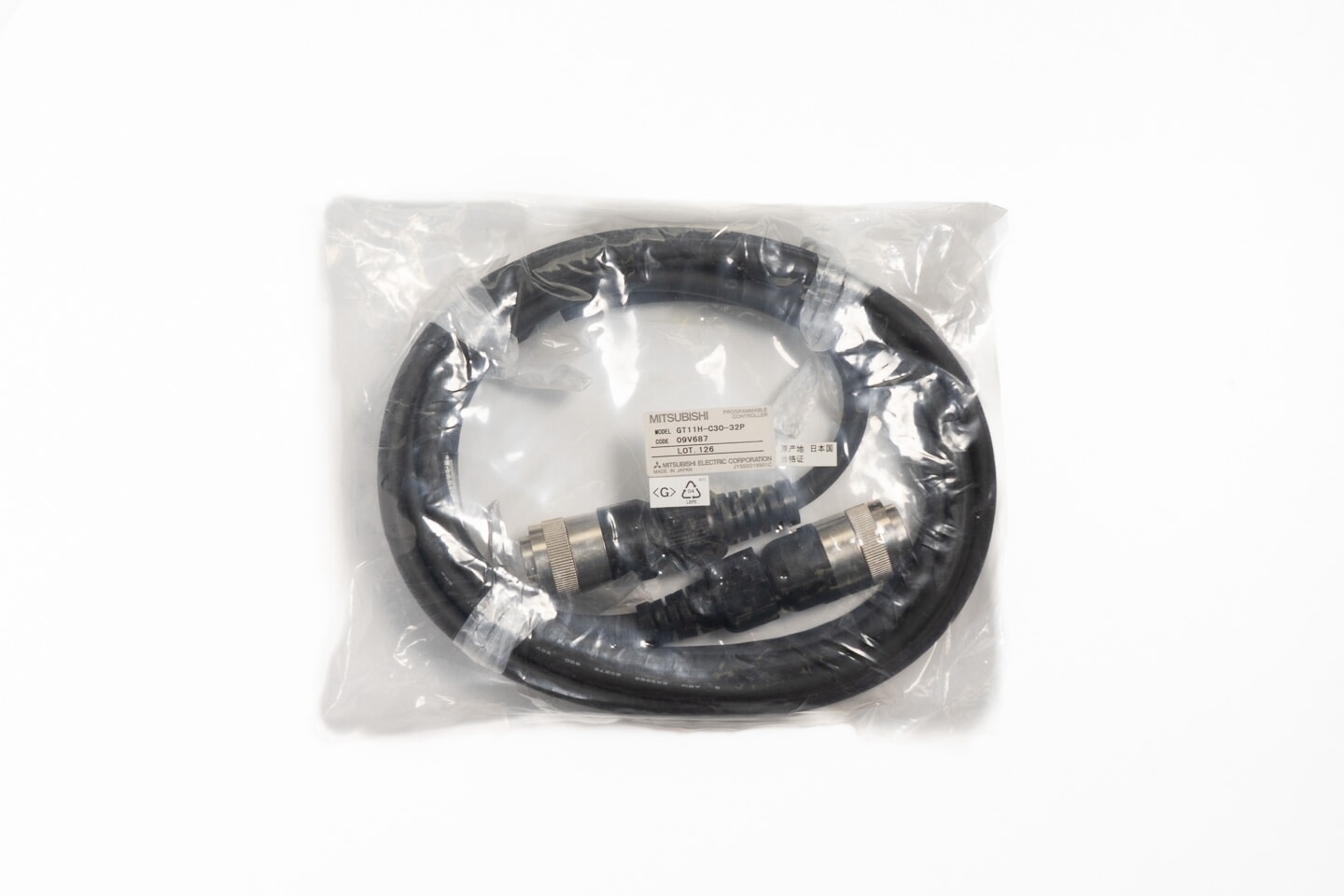 三菱 外部接続ケーブル GT11H-C30-32P (12年製)