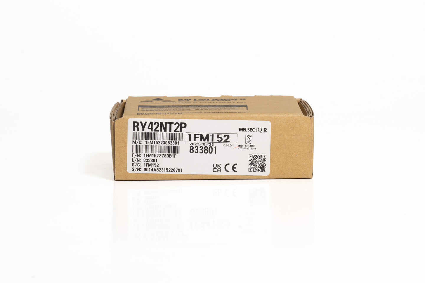 三菱 出力ユニット RY42NT2P (23年製)