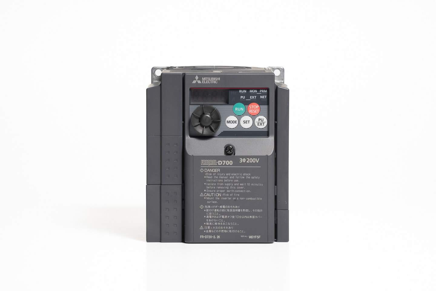 三菱 インバータ FR-D720-2.2K (通電時間2280h)
