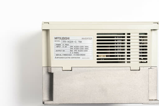 三菱 インバータ FR-A024-0.75K (04年製) | 保守部品.com