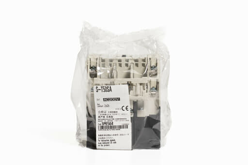 三菱 電磁開閉器 S-T50SA AC200V (22年製)