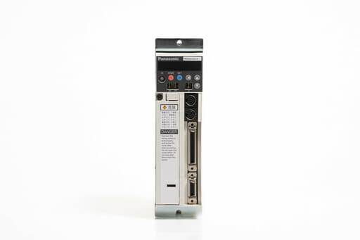 Panasonic サーボアンプ MSDA013D1A (05年製)