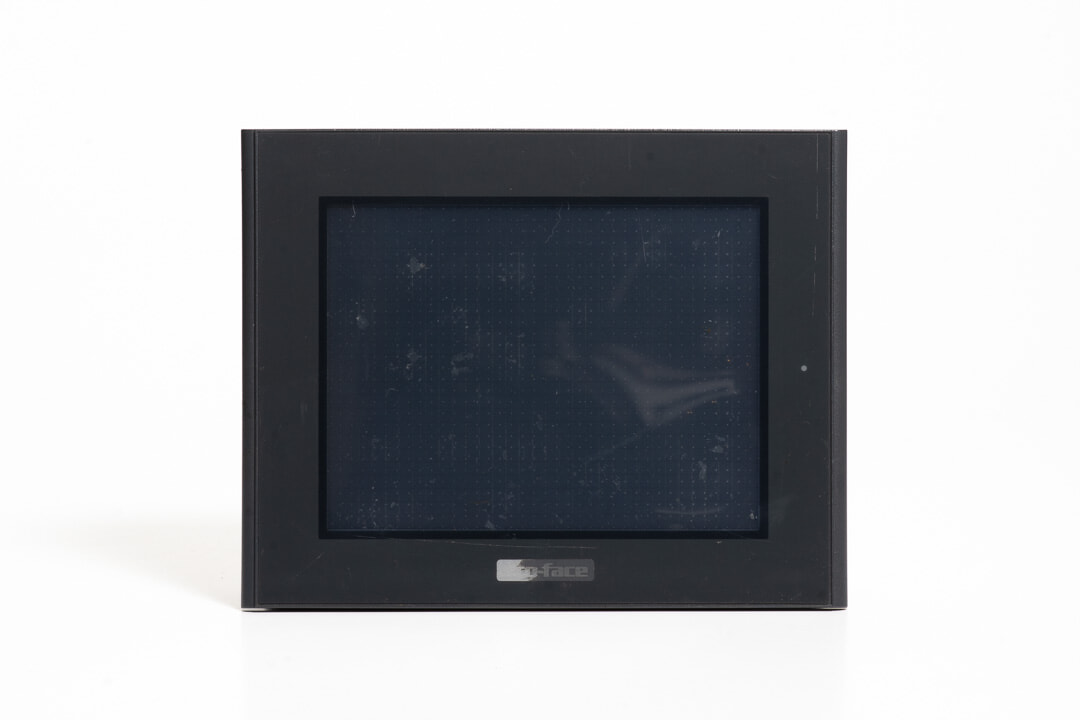 デジタル タッチパネル GP2400-TC41-24V (02年製)