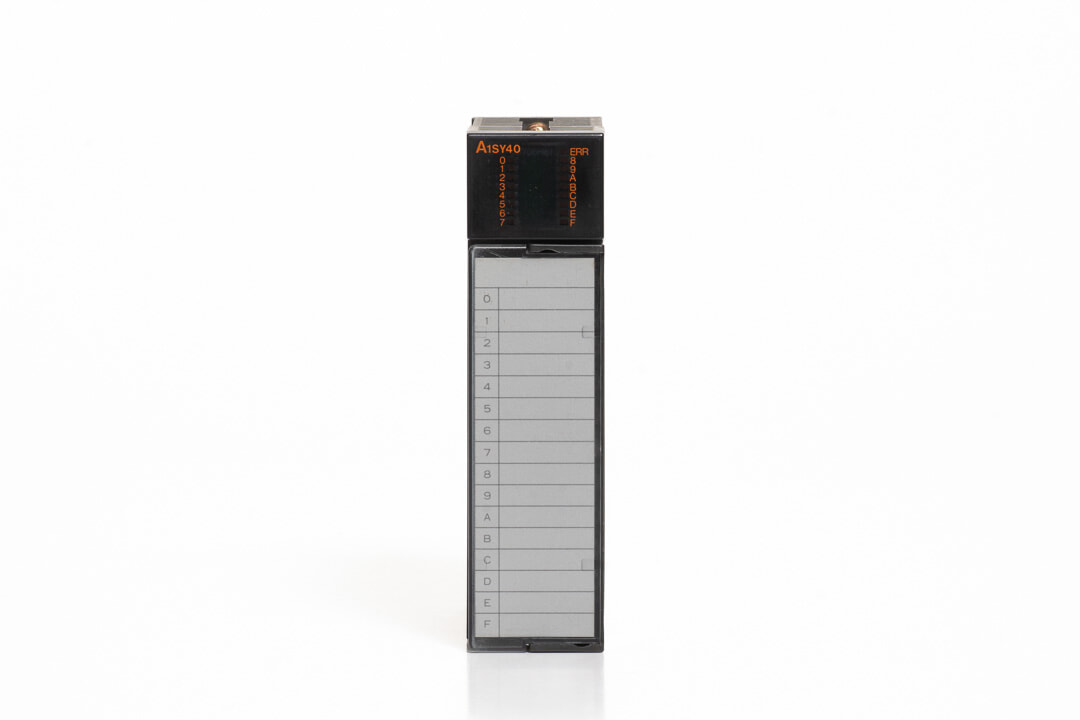 三菱 出力ユニット A1SY40 (02年製)