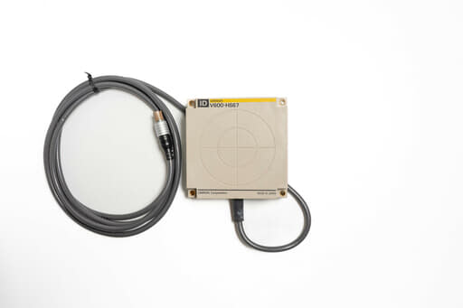 オムロン センサ V600-HS67 2M