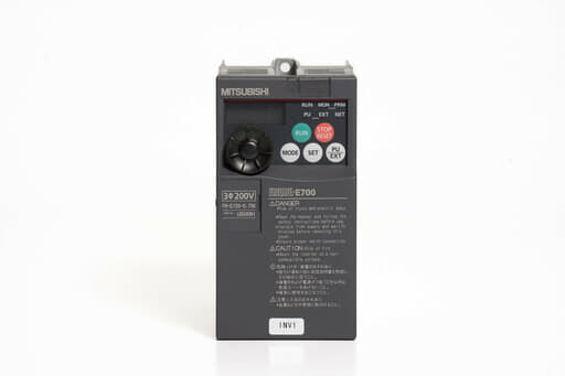 三菱 インバータ FR-E720-0.75K (通電時間42074h)