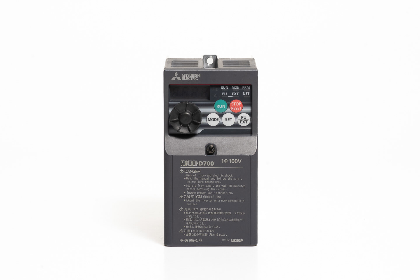三菱 インバータ FR-D710W-0.4K (通電時間34798h)