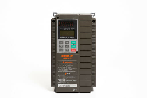 富士電機 インバータ FRN2.2G11S-2 (累計稼働時間119668h)