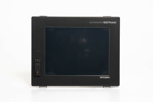 三菱 グラフィックオペレーションターミナル GT1562-VNBA (06年製・GT15-75QBUSL)