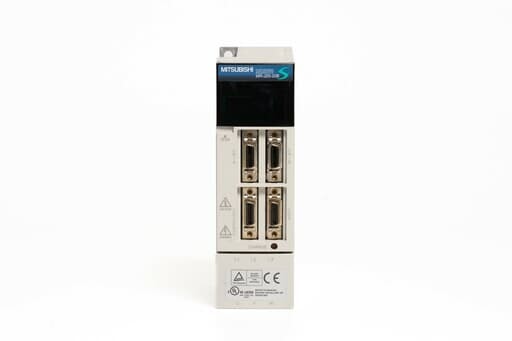 三菱 ACサーボアンプ MR-J2S-20B (電源ON累積時間71340h)