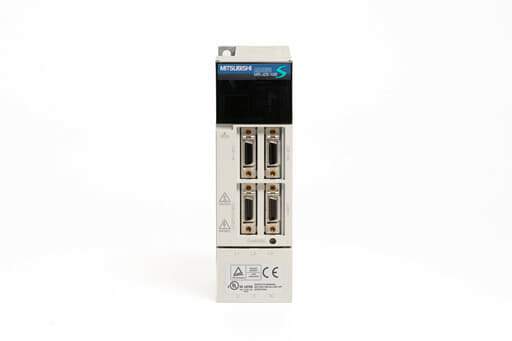 三菱 ACサーボアンプ MR-J2S-10B (電源ON累積時間69505h)
