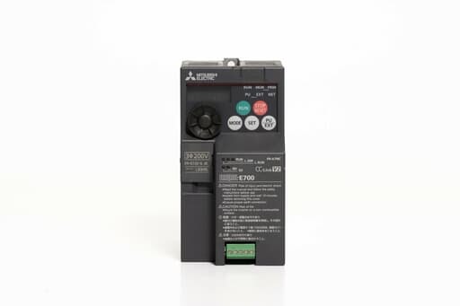 三菱 インバータ FR-E720-0.4K (通電時間35495h・FR-A7NC)