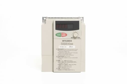 三菱 インバータ FR-E520-2.2K (通電時間100h)