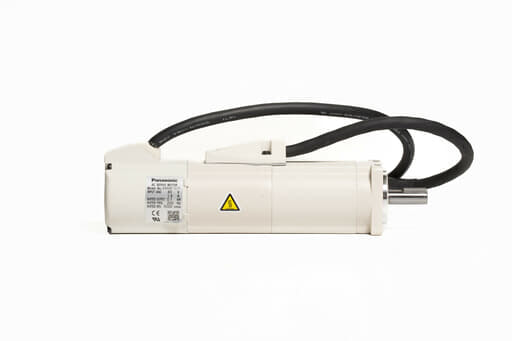 Panasonic サーボモータ MSMA011C1F (11年製)