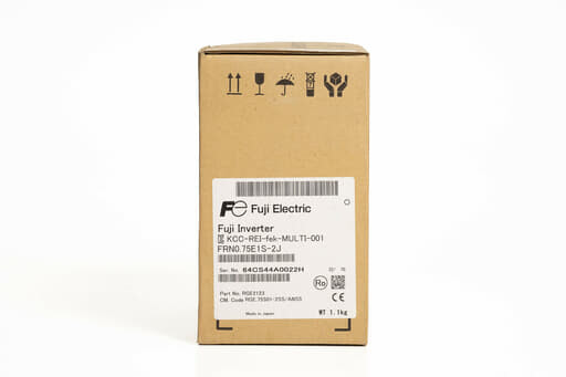 富士電機 インバータ FRN0.75E1S-2J (16年製)