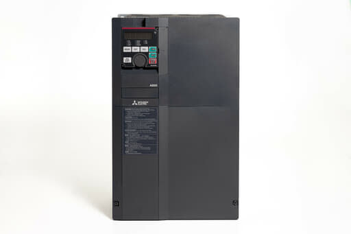 三菱 インバータ FR-A820-22K-1 (18年製)