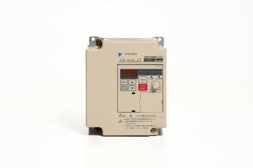 安川電機 インバータ CIMR-J7AA21P5 (ソフトVer0020)