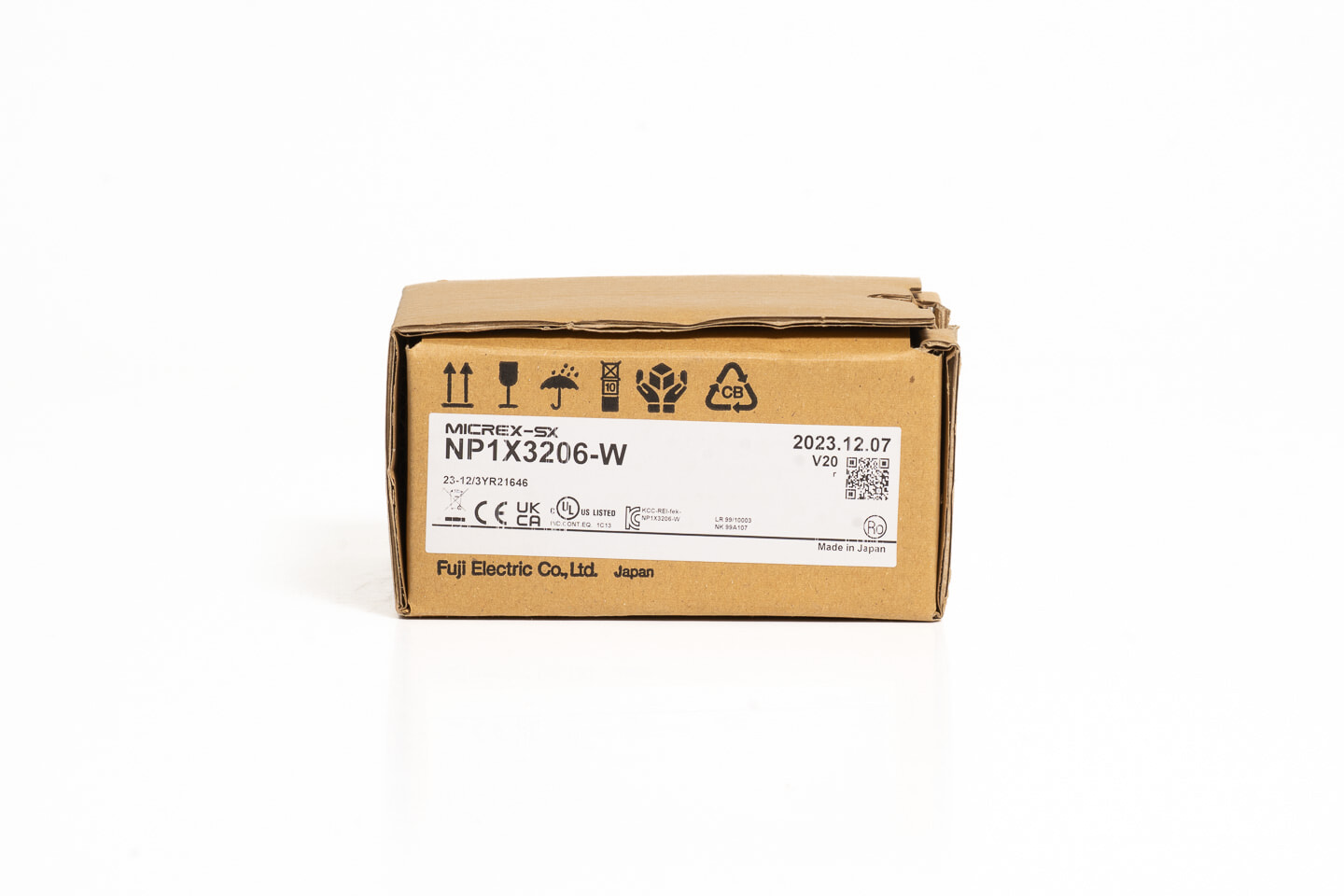 富士電機 入力モジュール NP1X3206-W (23年製)