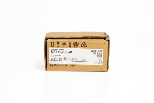 富士電機 入力モジュール NP1X3206-W (23年製)