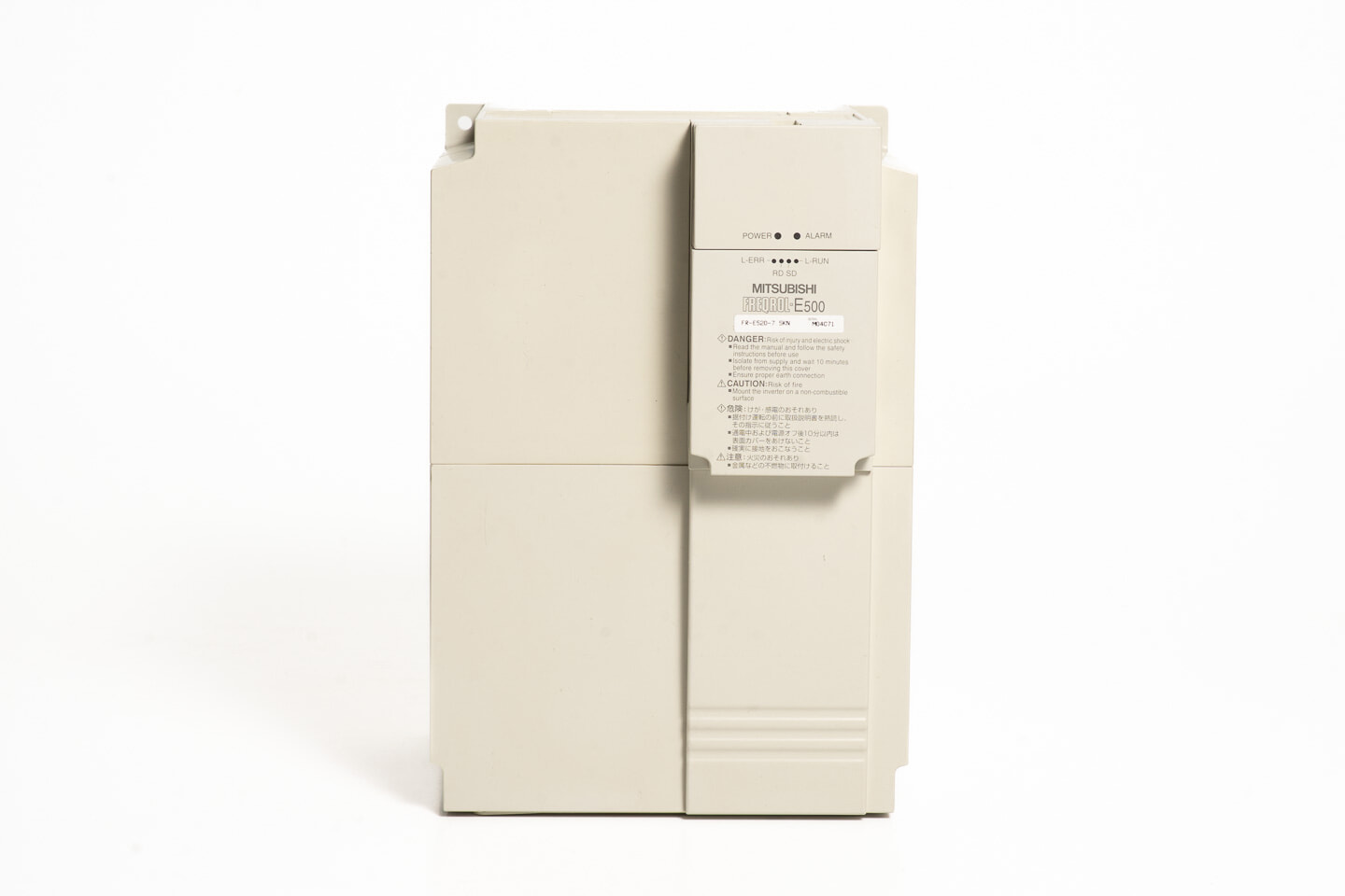 三菱 インバータ FR-E520-7.5KN (CC-Link内蔵)